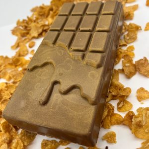 TikTok Golden Crunch Chocolate Bar Cocoabean