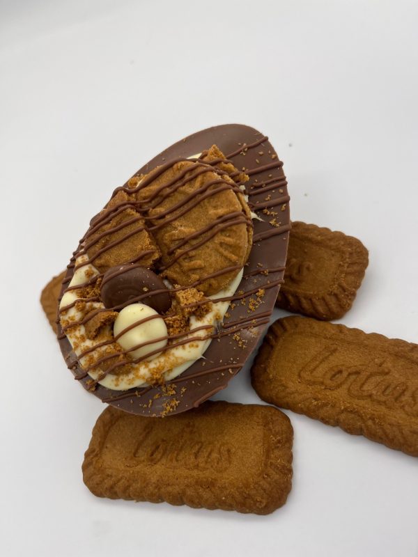 lotus biscoff biscuit flavoured easter egg