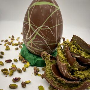 Pistachio and knafeh crunchy one filled easter egg 650g