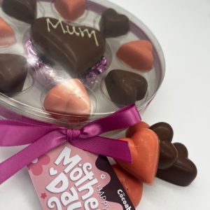 mothers day pistachio heart gift pack